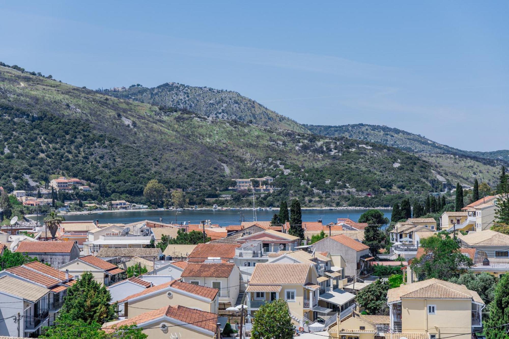 Porto Kassiopi Apartments Exterior photo